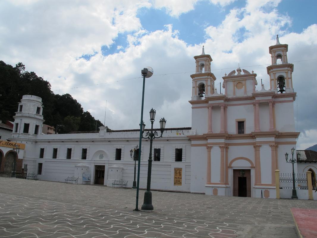Hotel San Luis San Cristóbal de Las Casas エクステリア 写真