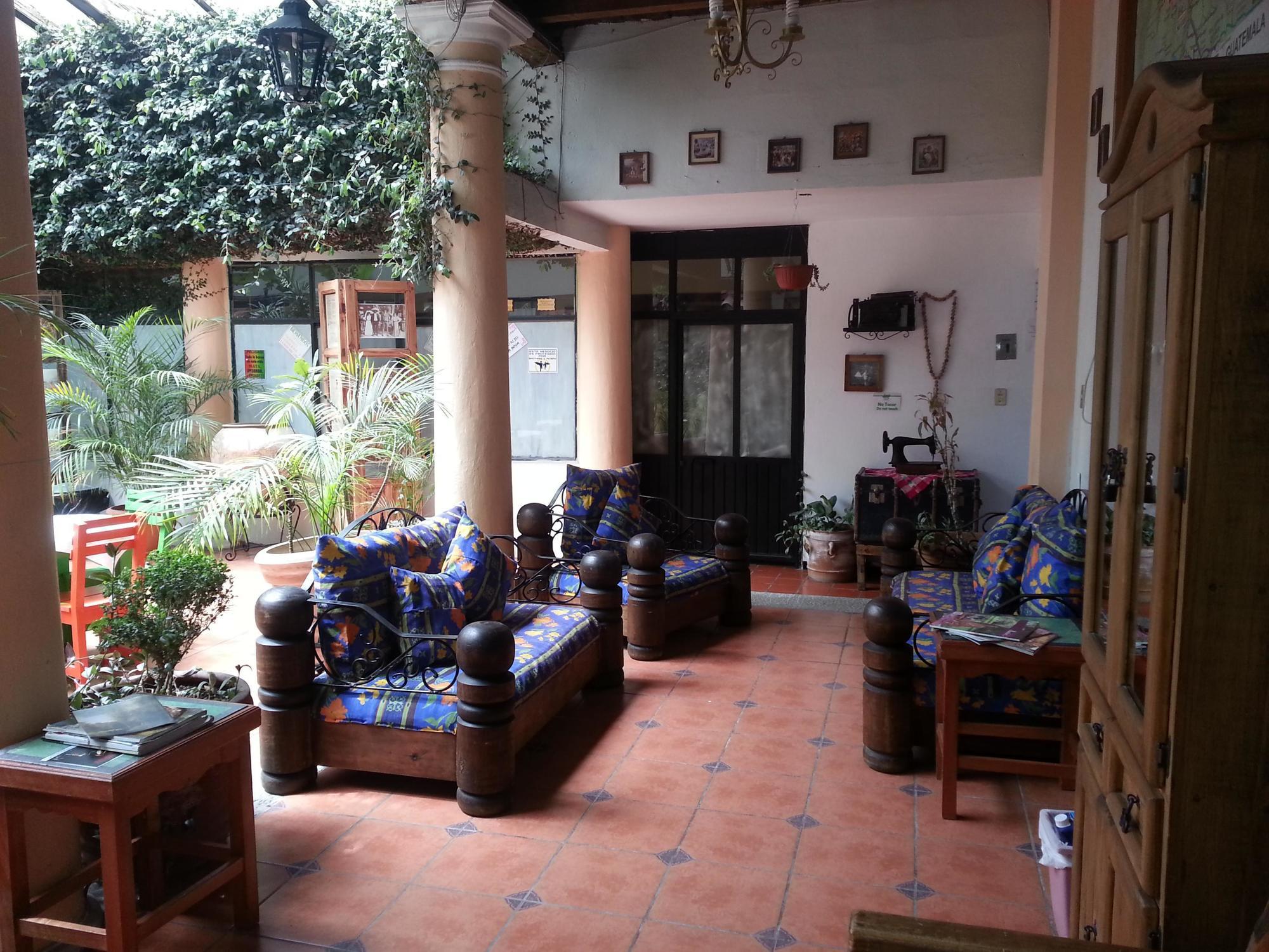 Hotel San Luis San Cristóbal de Las Casas エクステリア 写真