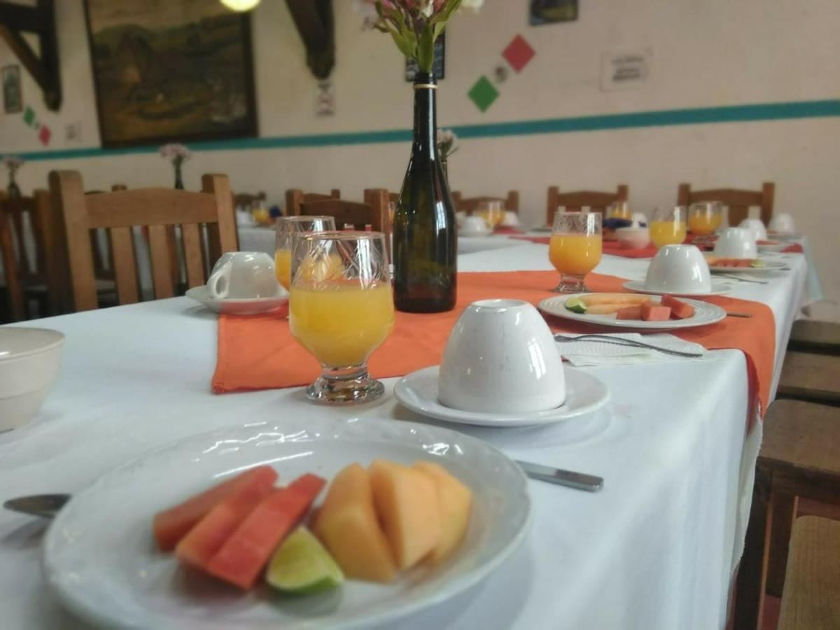Hotel San Luis San Cristóbal de Las Casas エクステリア 写真